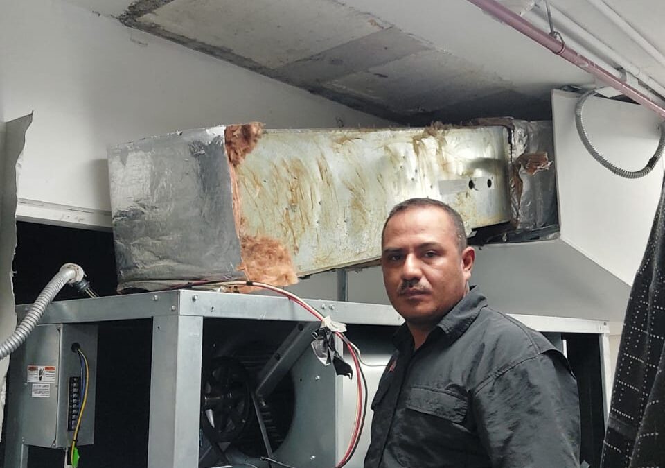 ¿Por qué confiar tu instalación de aires a profesionales certificados?